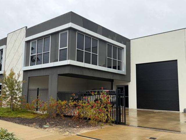 Warehouse for sale in Neerabup, City of Wanneroo