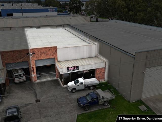 Warehouse for rent in Camerons Creek, Victoria