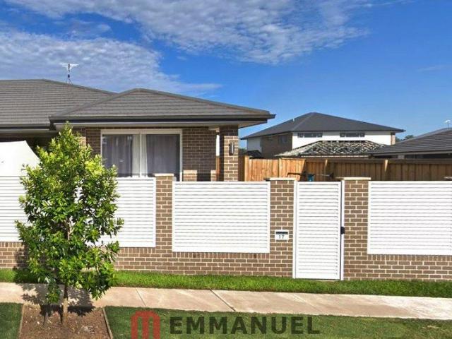 Duplex for rent in Sydney, New South Wales