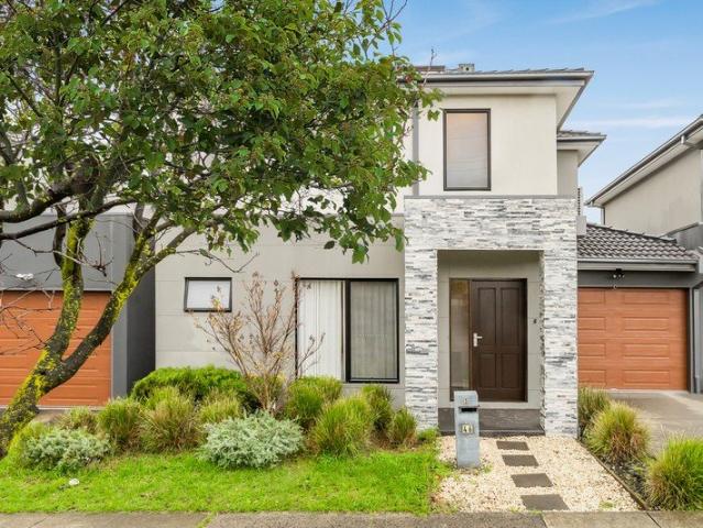 Townhouse for sale in Camerons Creek, Victoria