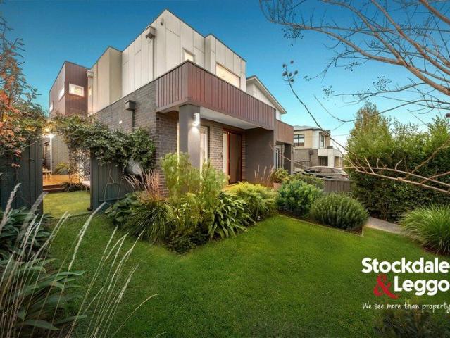 Townhouse for sale in Camerons Creek, Victoria
