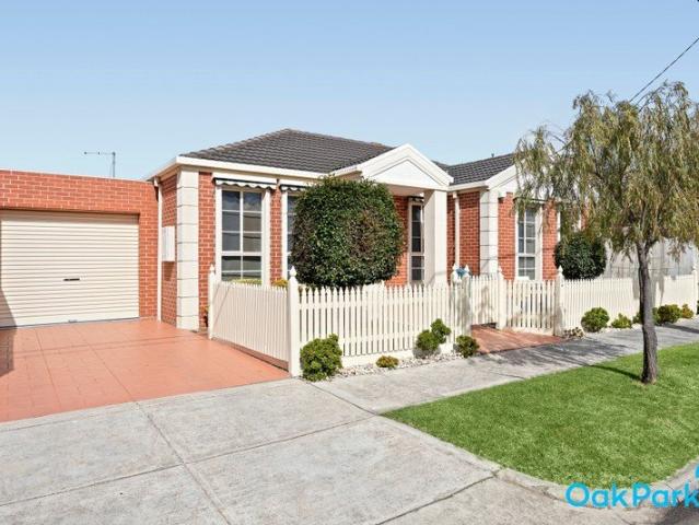 Villa for sale in Camerons Creek, Victoria
