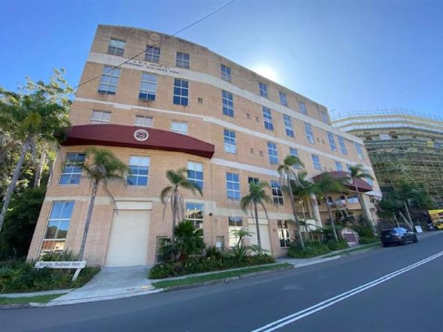 Warehouse for rent in Sydney, The Council of the Shire of Hornsby