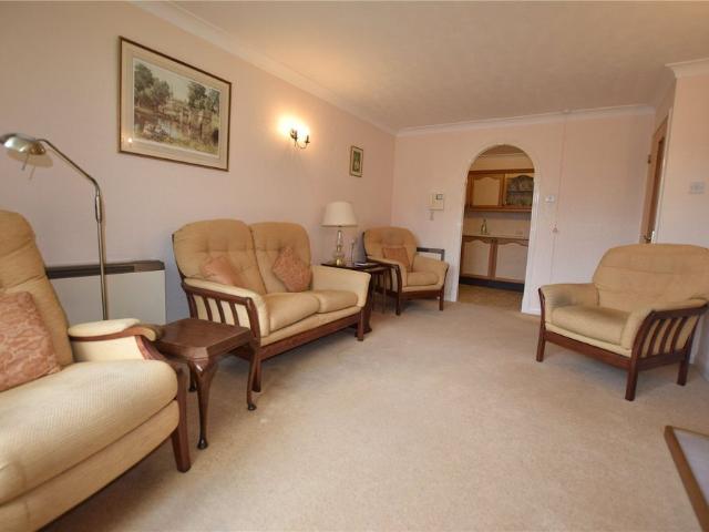 Apartment for rent in Roundhay, West Yorkshire