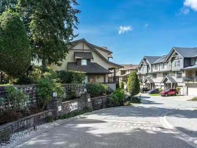 House for sale in Walnut Grove, British Columbia