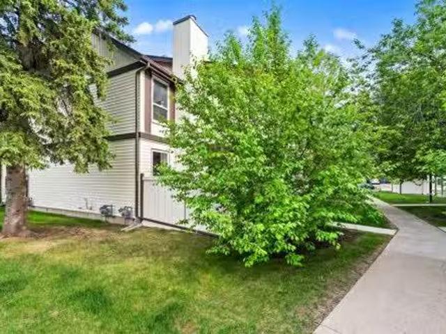 Condo for sale in Northwest, Alberta