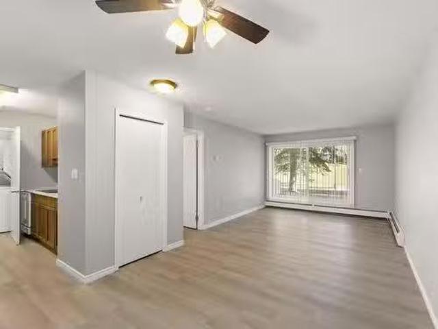 Condo for sale in Wedgewood, Alberta
