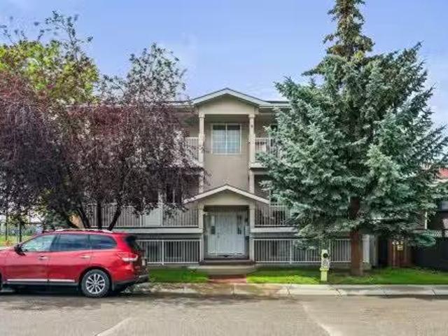 Condo for sale in Northwest, Alberta