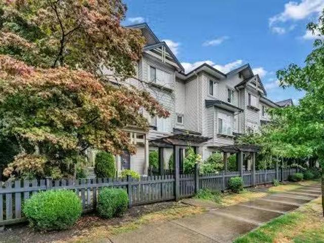 House for sale in Surrey, British Columbia