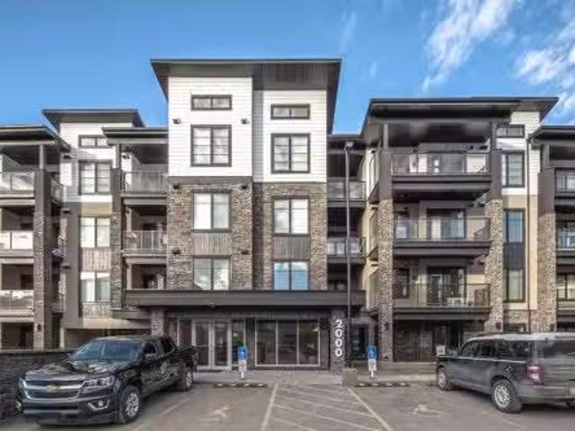 Condo for sale in Springbank Hill, Calgary