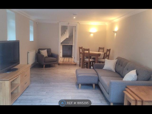 House for rent in Four Oaks, West Midlands