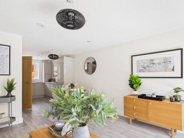 House for sale in Spring Vale, Hampshire