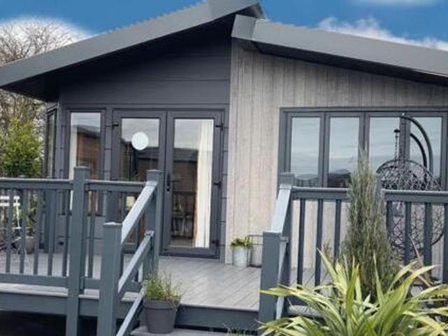 House for sale in High Field, York