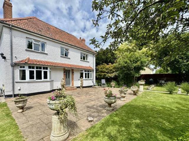 House for sale in Lyons, Greater London