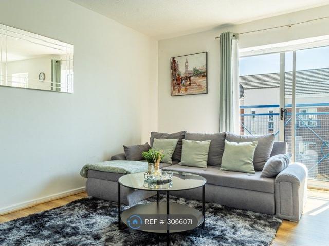Apartment for rent in Hulme, Manchester