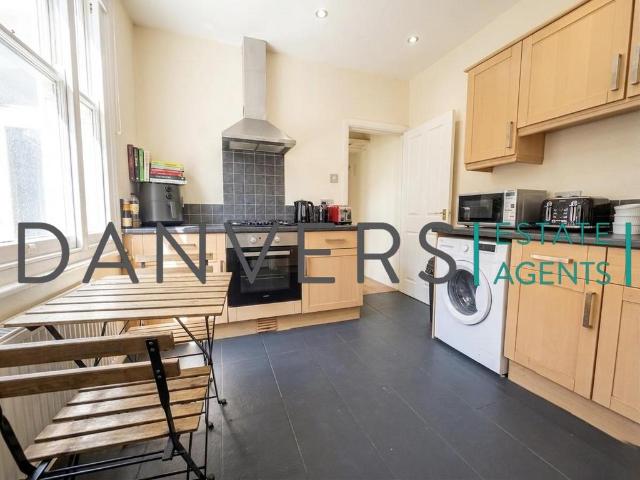 House for rent in West End, Old Wharf