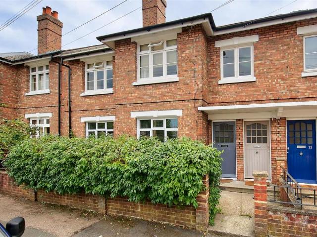 Apartment for rent in Earlsfield, Greater London