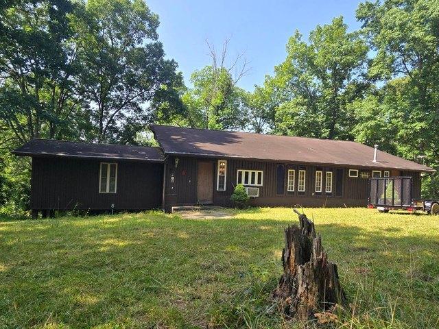 House for sale in Macfarlan, West Virginia