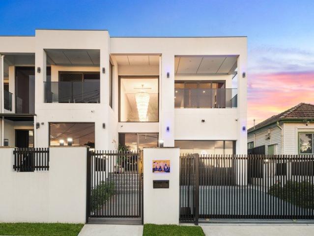 Duplex for sale in Sydney, New South Wales