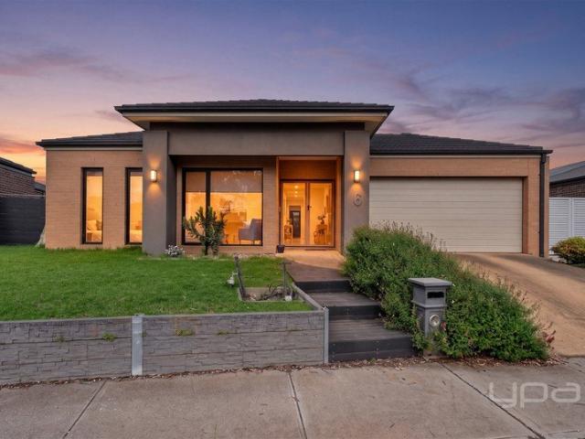 House for sale in Diamond Rise, Melbourne