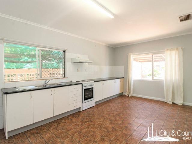 Flat for sale in Mount Isa, Queensland