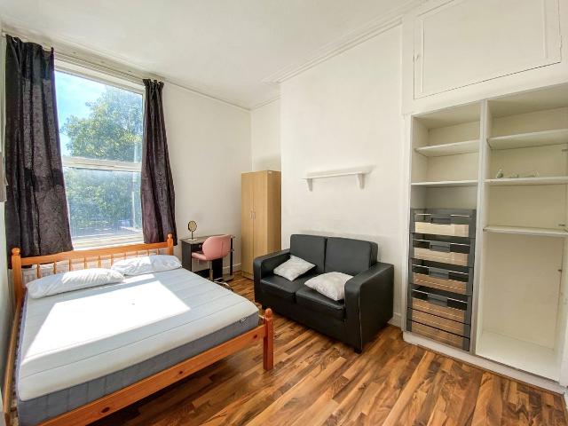 Apartment for rent in Stroud Green, Greater London