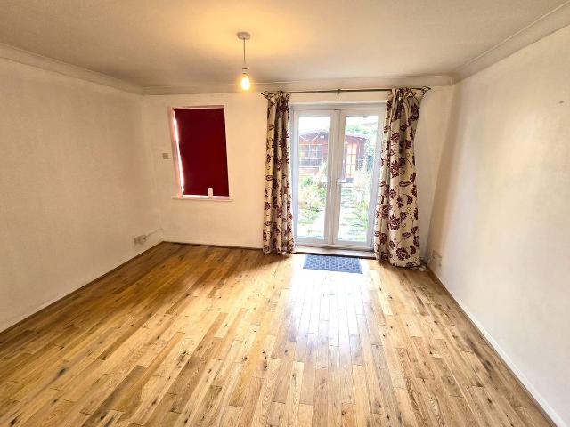 House for rent in Little Heath, Greater London