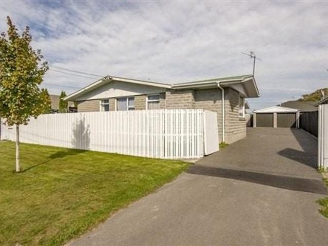 Apartment for rent in Rowan, Canterbury