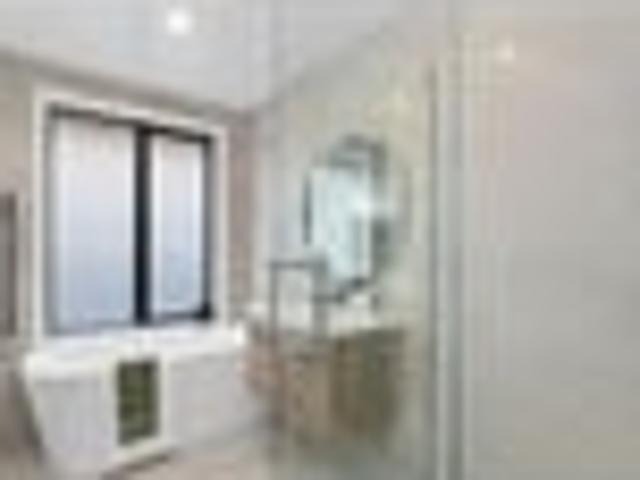 Townhouse for rent in Rowan, Canterbury