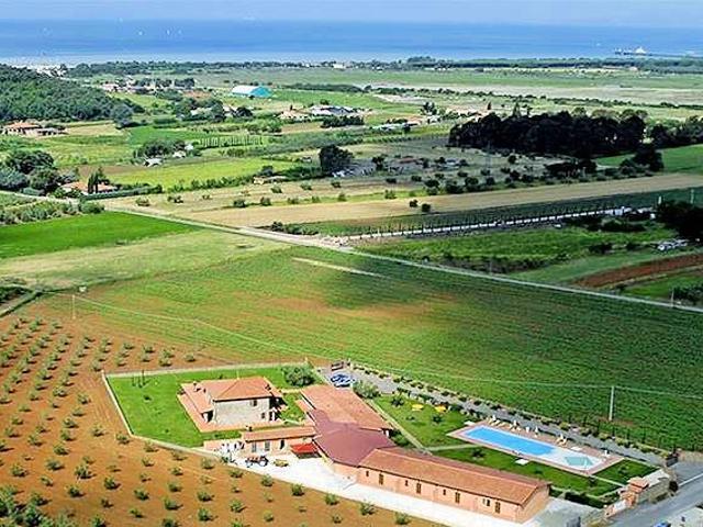 Casa in vendita a Puntone di Scarlino, Scarlino