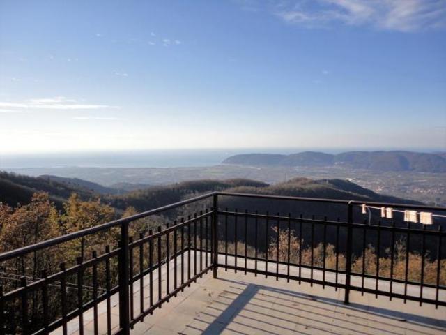 Villa Indipendente in vendita a Unione di comuni Montana Lunigiana, Fosdinovo