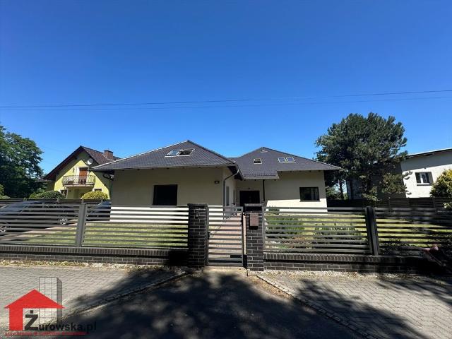 Dom na sprzedaż w Strzelce Opolskie, Opolskie