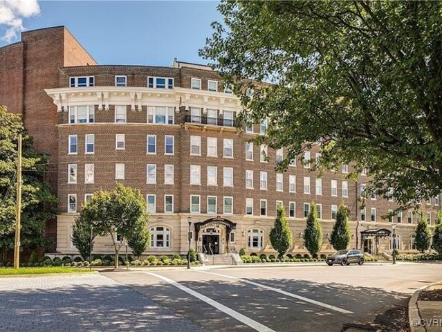 Condo for sale in Richmond