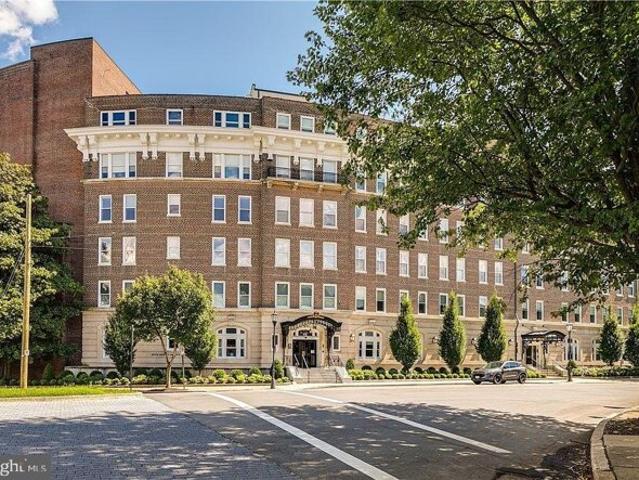 Condo for sale in Richmond