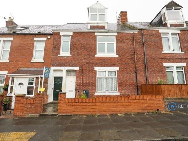 Apartment for rent in Pelaw, Tyne And Wear