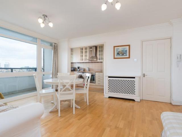 Apartment for rent in St. John's Wood, Isle Of Man