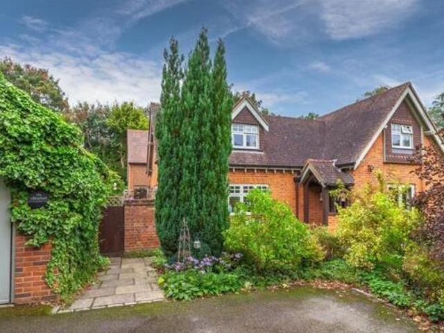 House for sale in Maidenhead