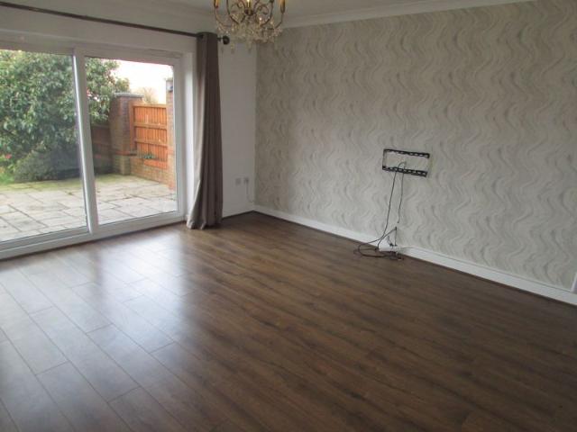 House for rent in Burnedge, Greater Manchester