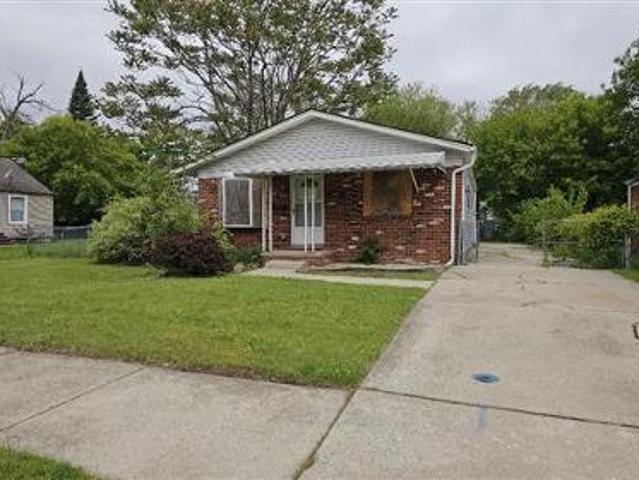House for sale in Warren