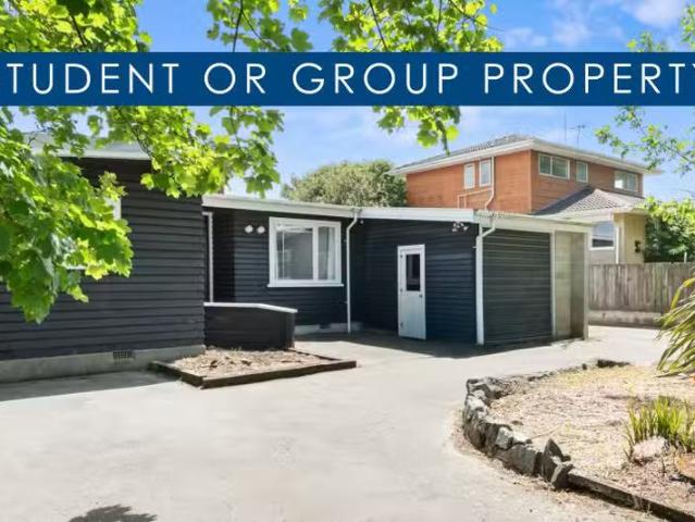 House for rent in Chaslands, Canterbury
