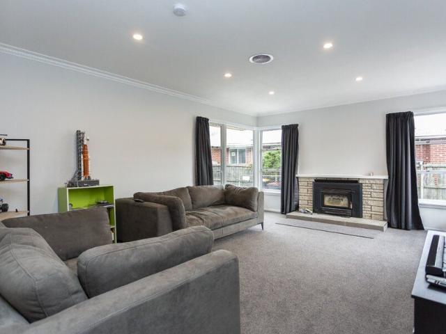 House for rent in Chaslands, Canterbury