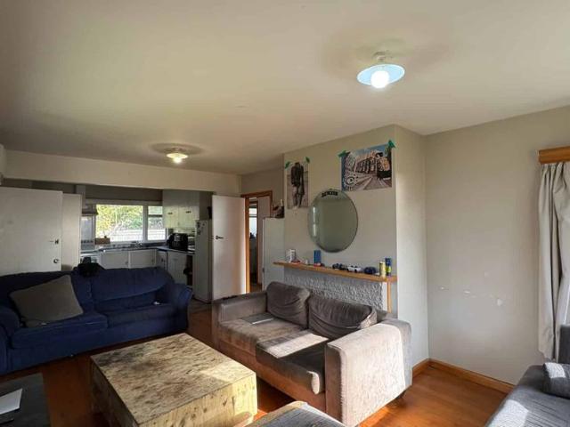 House for rent in Chaslands, Canterbury