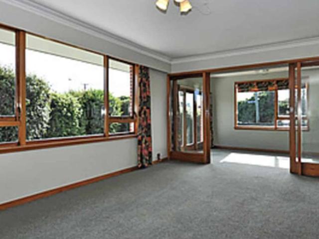 House for rent in Chaslands, Canterbury
