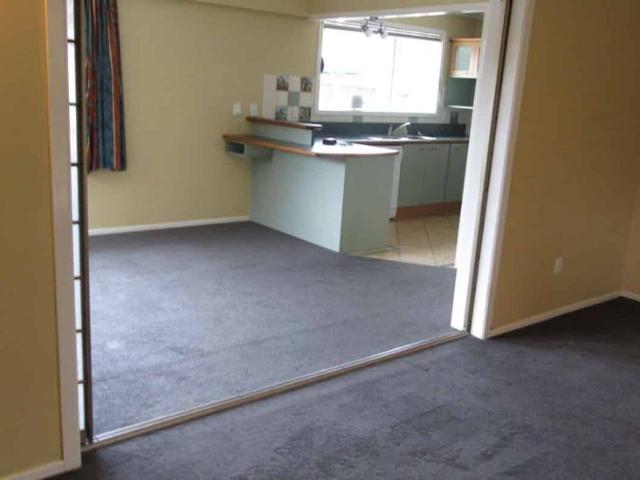 House for rent in Chaslands, Canterbury