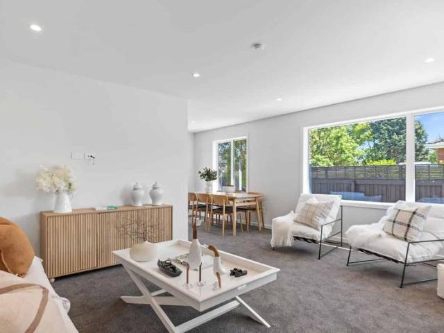 House for rent in Chaslands, Canterbury
