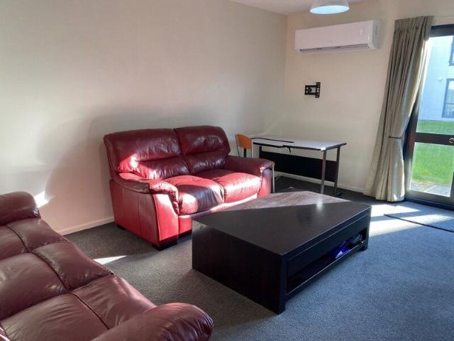 Room for rent in Chaslands, Canterbury