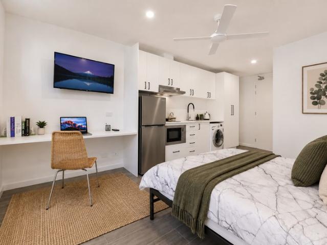 Granny Flat for rent in Eastern Suburbs, Sydney