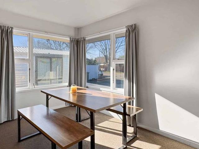 House for rent in Chaslands, Canterbury