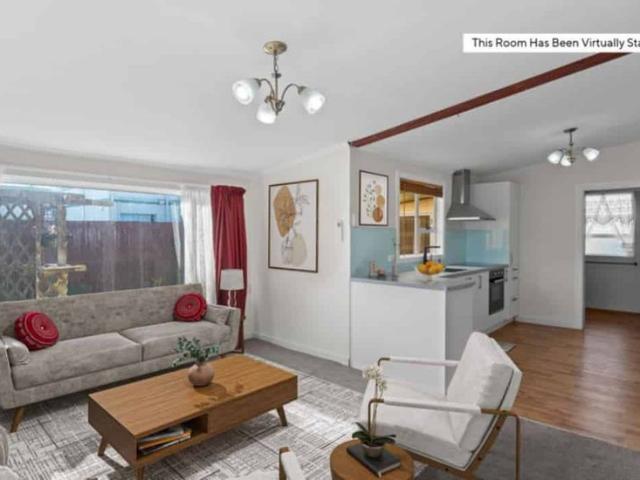 House for rent in Chaslands, Canterbury