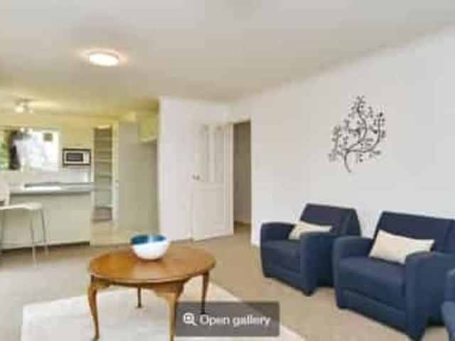 House for rent in Chaslands, Canterbury